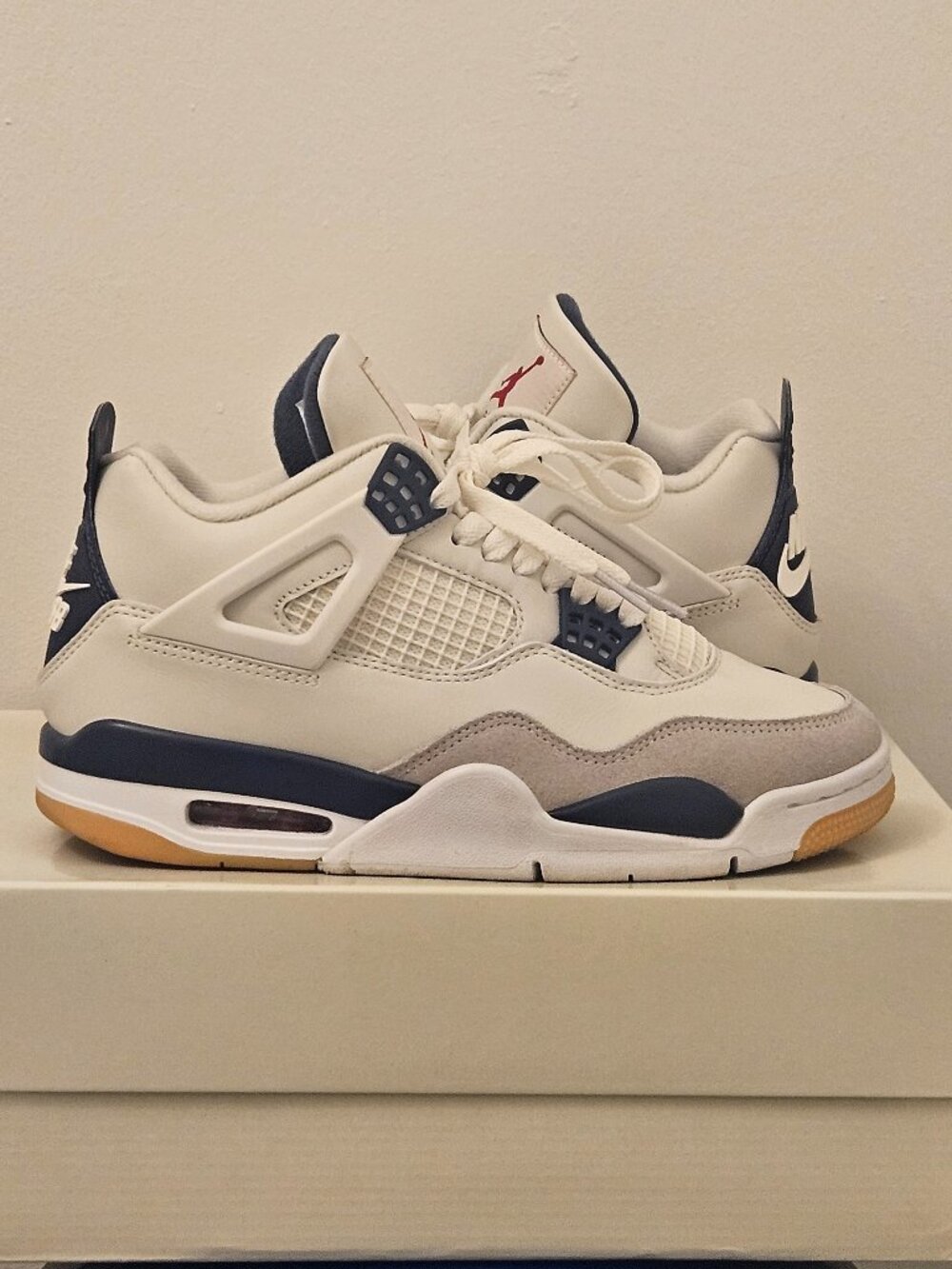 Nike SB Air Jordan 4 White Navy Gum Leather Mid Top size 8 Men's